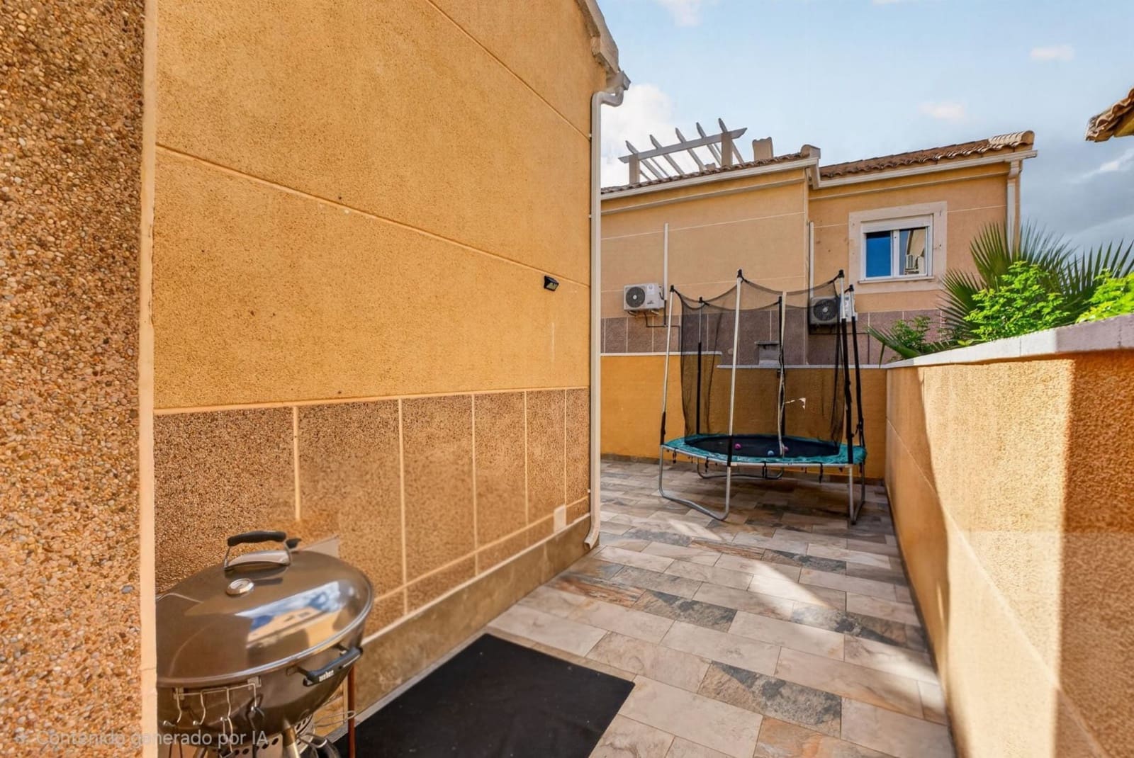 3 soveværelse Villa til salg i Los Altos med swimmingpool garage - € 365.000 (Ref: 10172403)