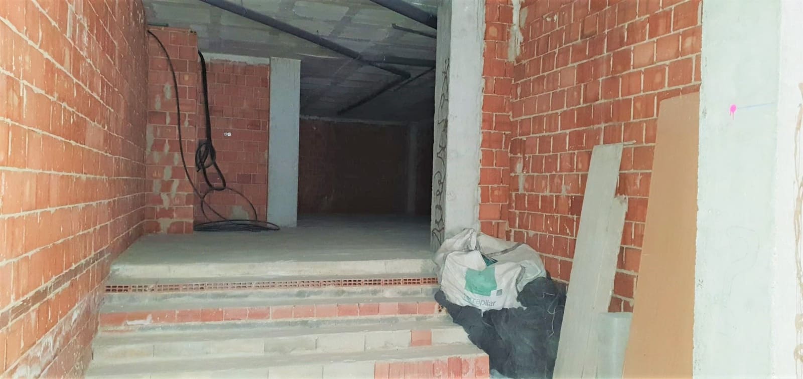 Beach Apartment for sale in Torrevieja - € 79,990 (Ref: 8379210)