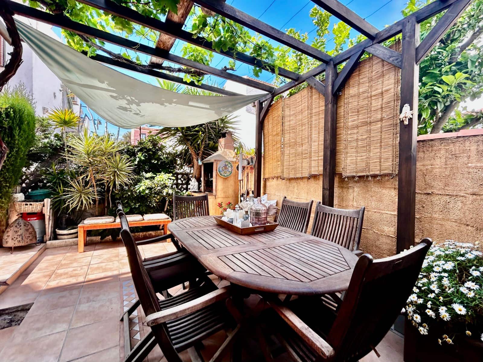 3 bedroom Bungalow for sale in Torrevieja with pool - € 189,000 (Ref: 8989954)