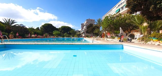 Business for sale in El Moncayo - El Pòrtic, Guardamar del Segura with pool garage - € 850,000 (Ref: 9170660)