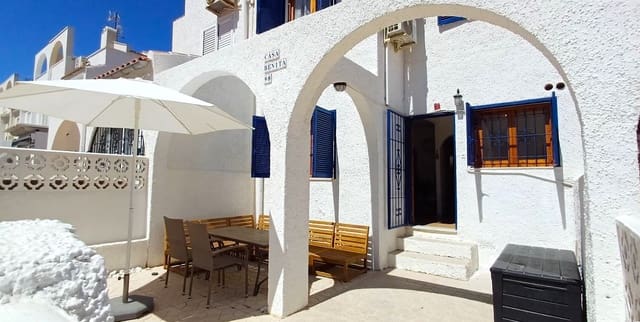 2 bedroom Townhouse for sale in Nueva Torrevieja, Torrevieja with pool - € 179,990 (Ref: 9210507)