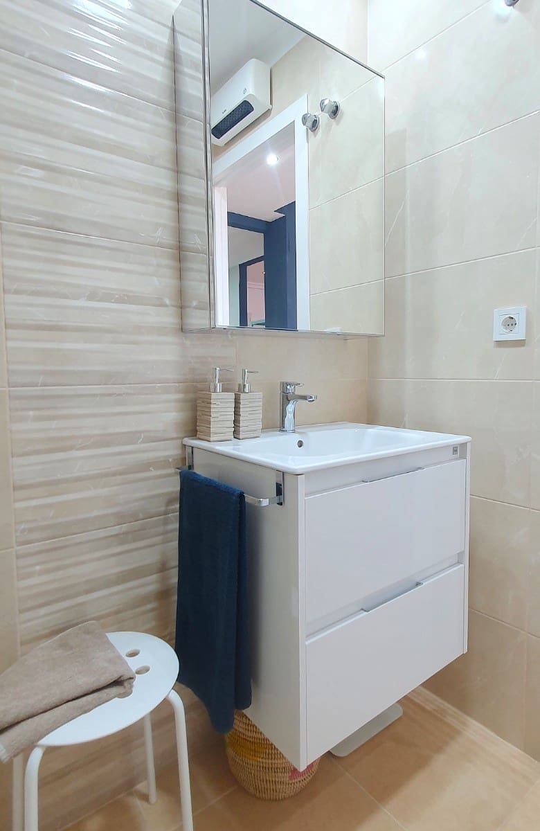 2 quarto Apartamento para venda em Torrevieja com piscina - 160 000 € (Ref: 9221875)