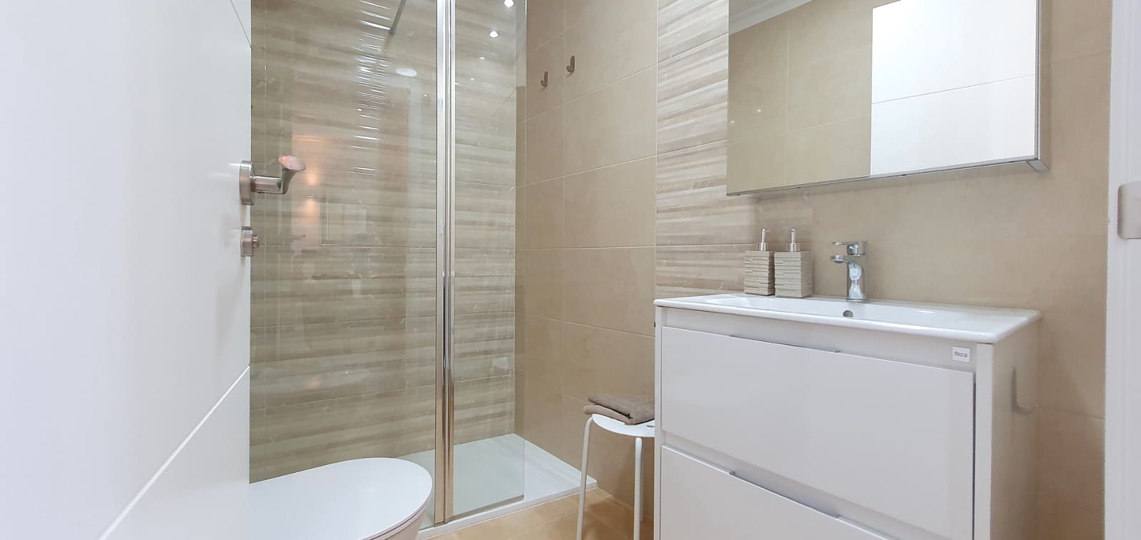 2 quarto Apartamento para venda em Torrevieja com piscina - 160 000 € (Ref: 9221875)