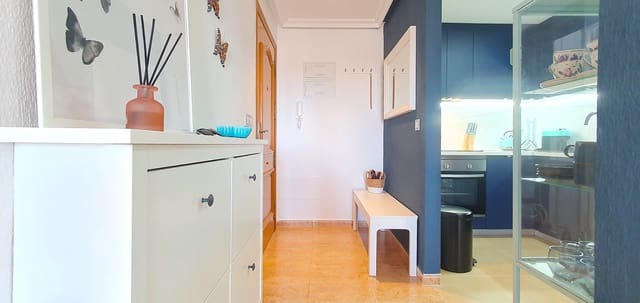 2 quarto Apartamento para venda em El Molino, Torrevieja com piscina - 160 000 € (Ref: 9221875)