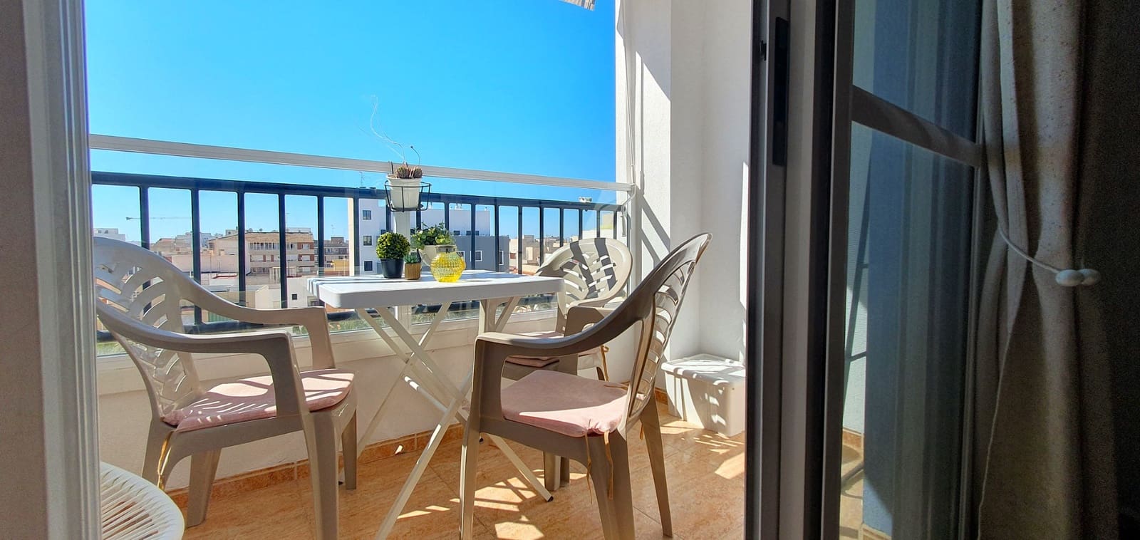 2 quarto Apartamento para venda em Torrevieja com piscina - 160 000 € (Ref: 9221875)