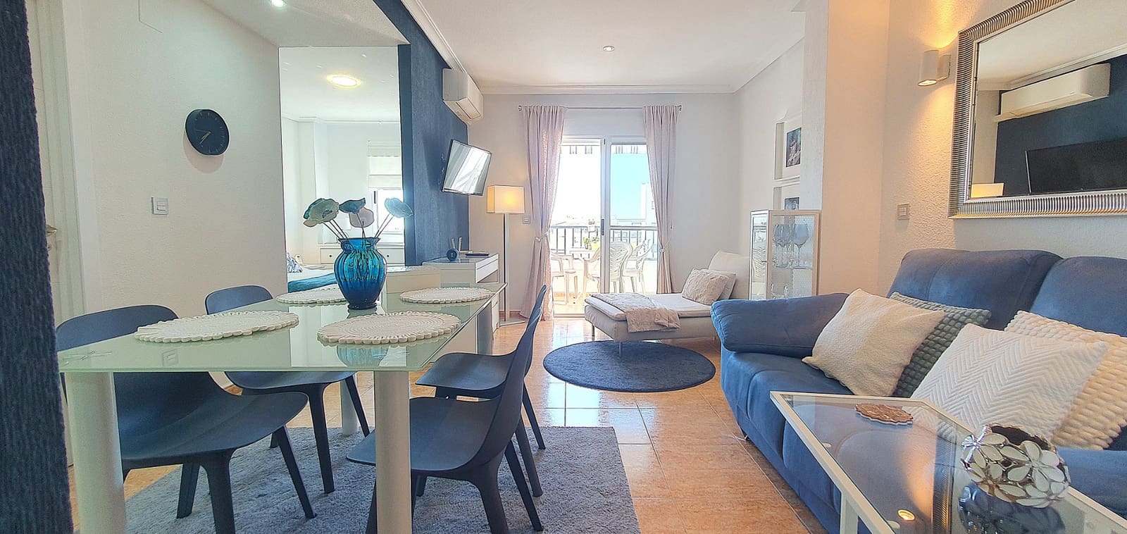 2 quarto Apartamento para venda em Torrevieja com piscina - 160 000 € (Ref: 9221875)