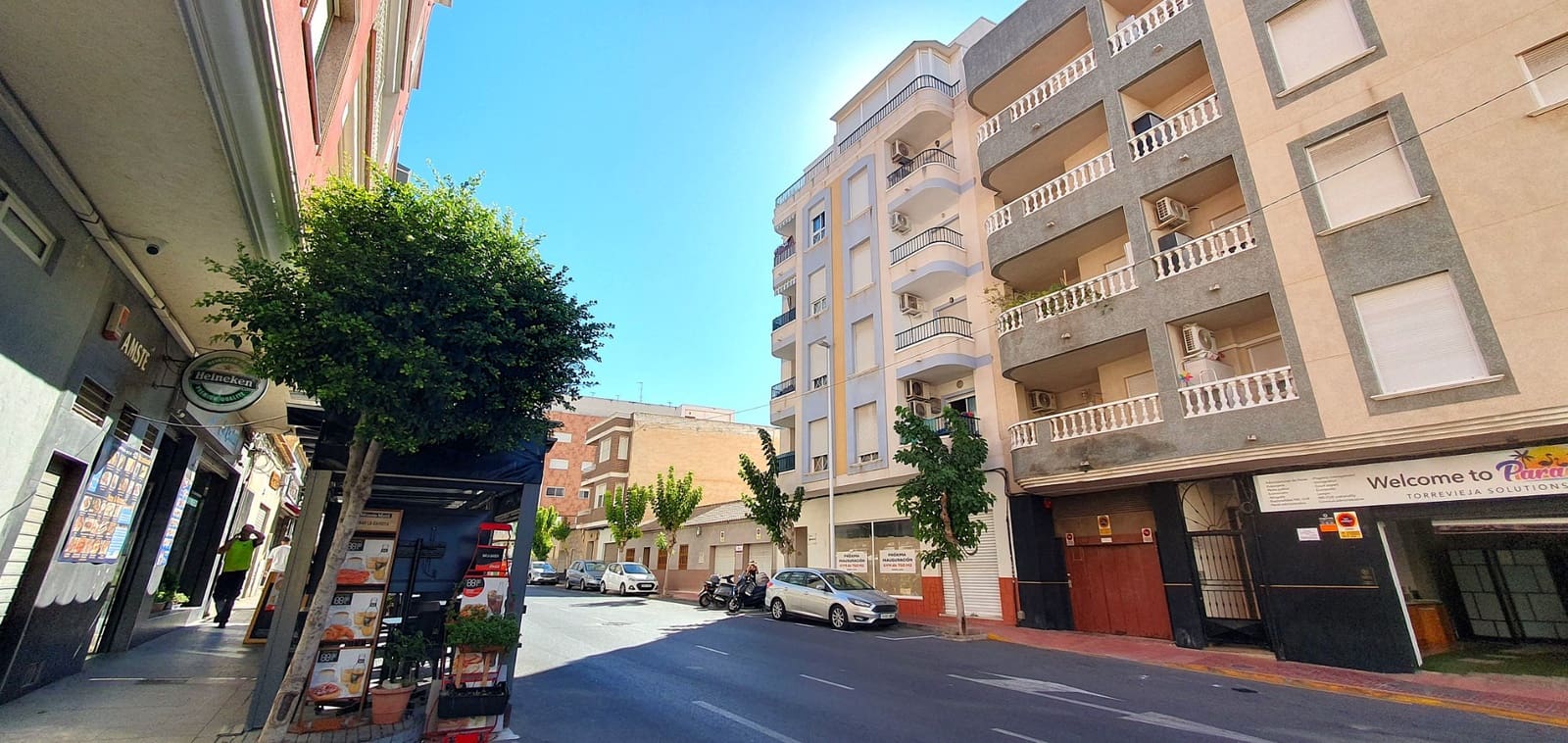 2 quarto Apartamento para venda em Torrevieja com piscina - 160 000 € (Ref: 9221875)