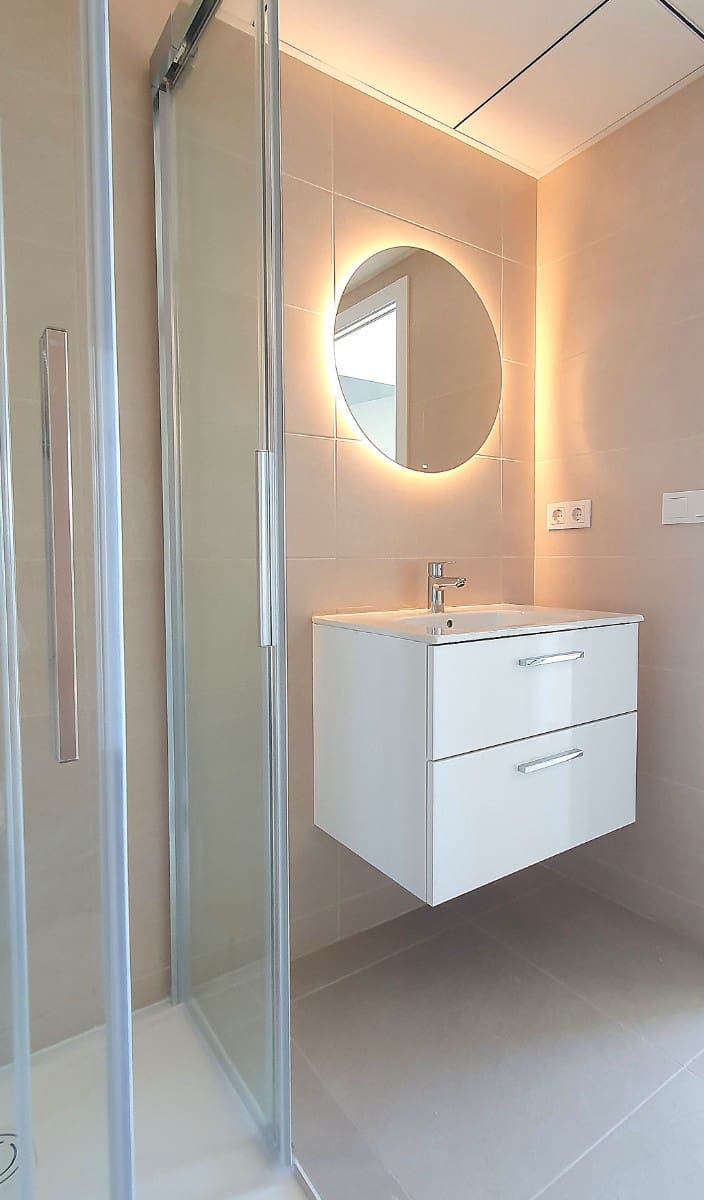 2 soverom Leilighet til salgs i Aguas Nuevas med svømmebasseng garasje - € 365 000 (Ref: 9237965)