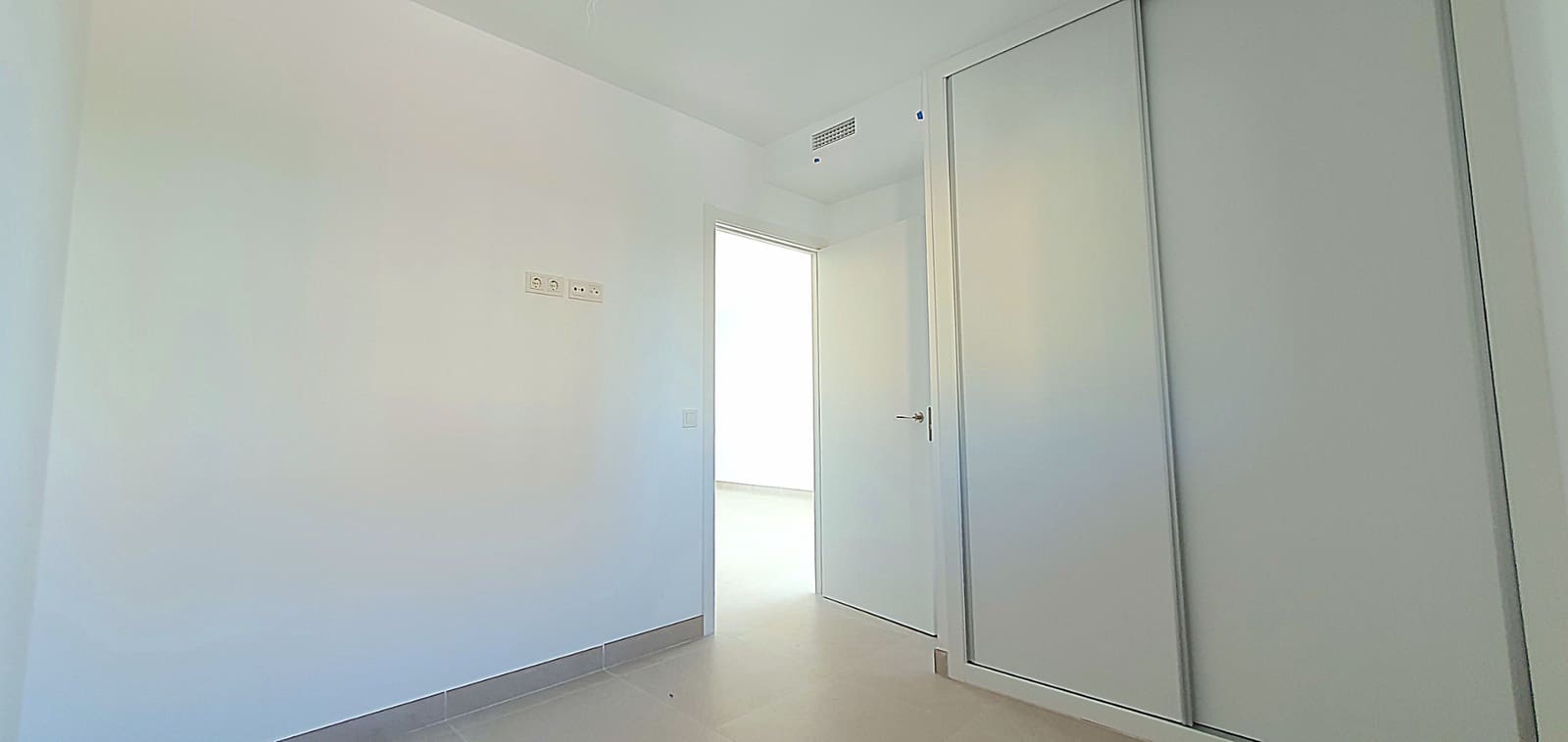 2 soverom Leilighet til salgs i Aguas Nuevas med svømmebasseng garasje - € 365 000 (Ref: 9237965)