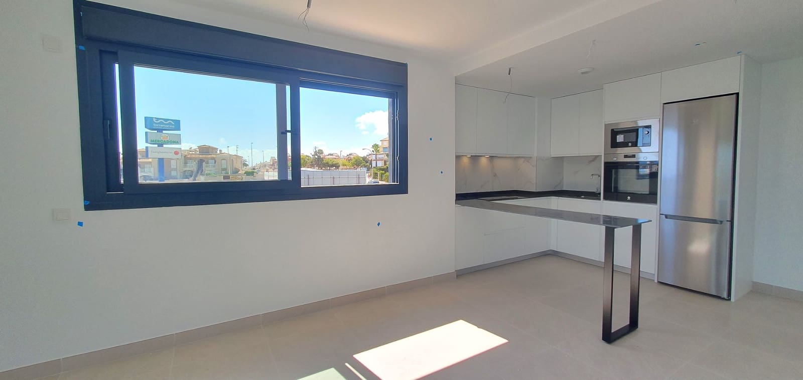 2 soverom Leilighet til salgs i Aguas Nuevas med svømmebasseng garasje - € 365 000 (Ref: 9237965)