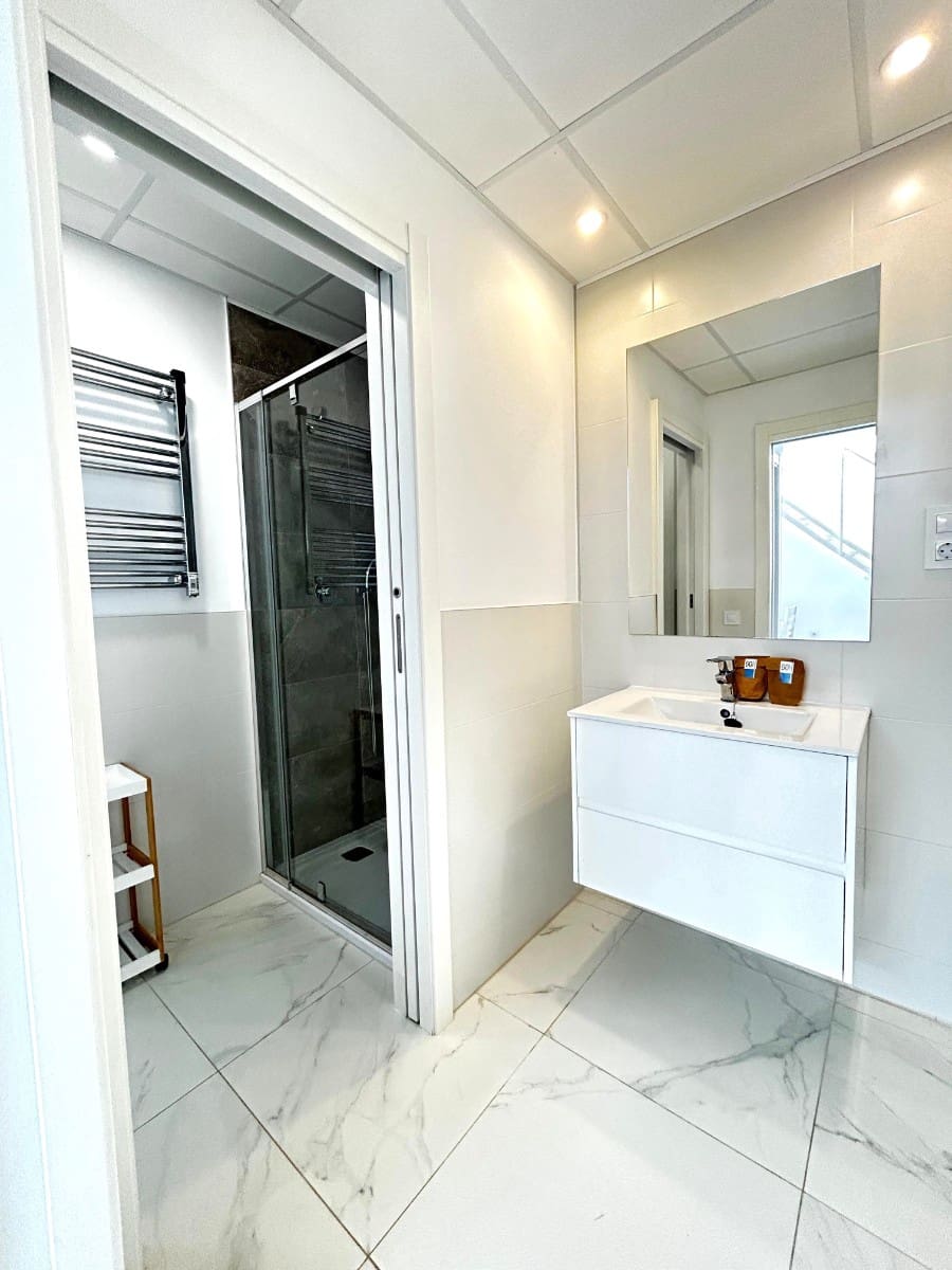 1 soverom Penthouse til salgs i San Juan de los Terreros med svømmebasseng garasje - € 175 000 (Ref: 9258189)