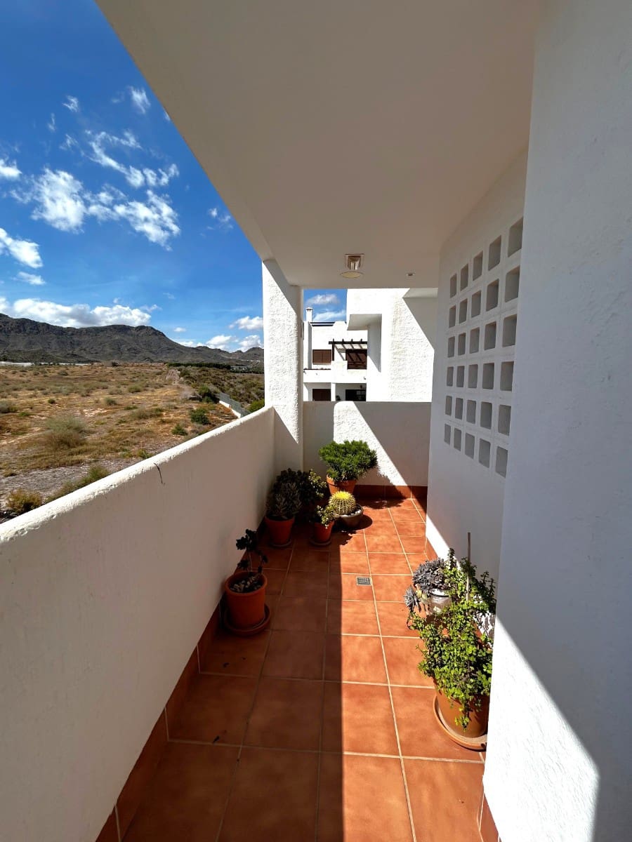 1 soverom Penthouse til salgs i San Juan de los Terreros med svømmebasseng garasje - € 175 000 (Ref: 9258189)