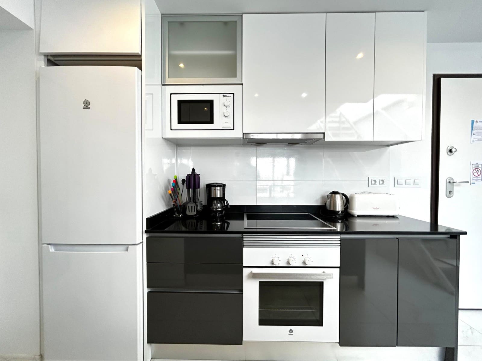 1 soverom Penthouse til salgs i San Juan de los Terreros med svømmebasseng garasje - € 175 000 (Ref: 9258189)