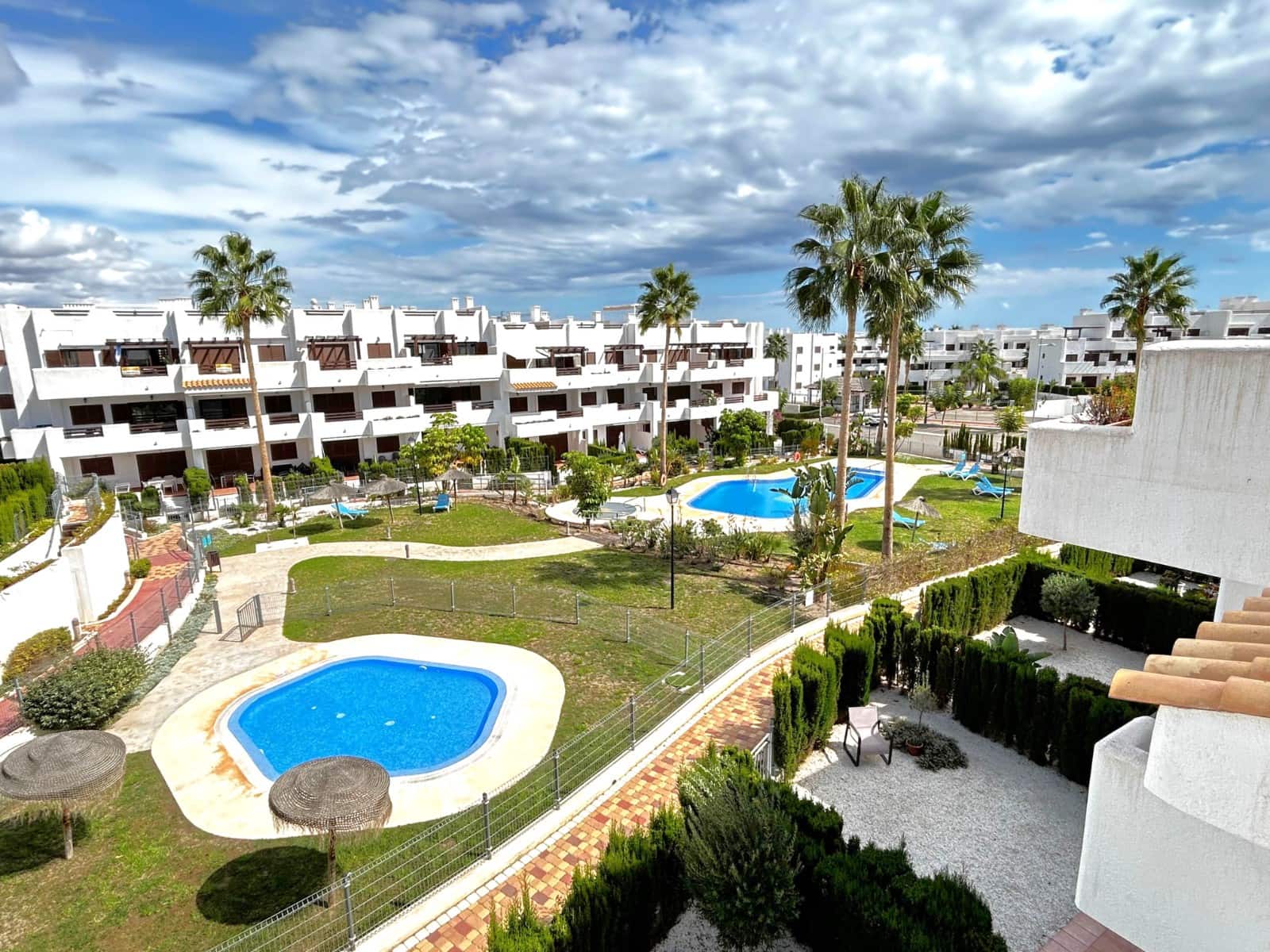 1 soverom Penthouse til salgs i San Juan de los Terreros med svømmebasseng garasje - € 175 000 (Ref: 9258189)