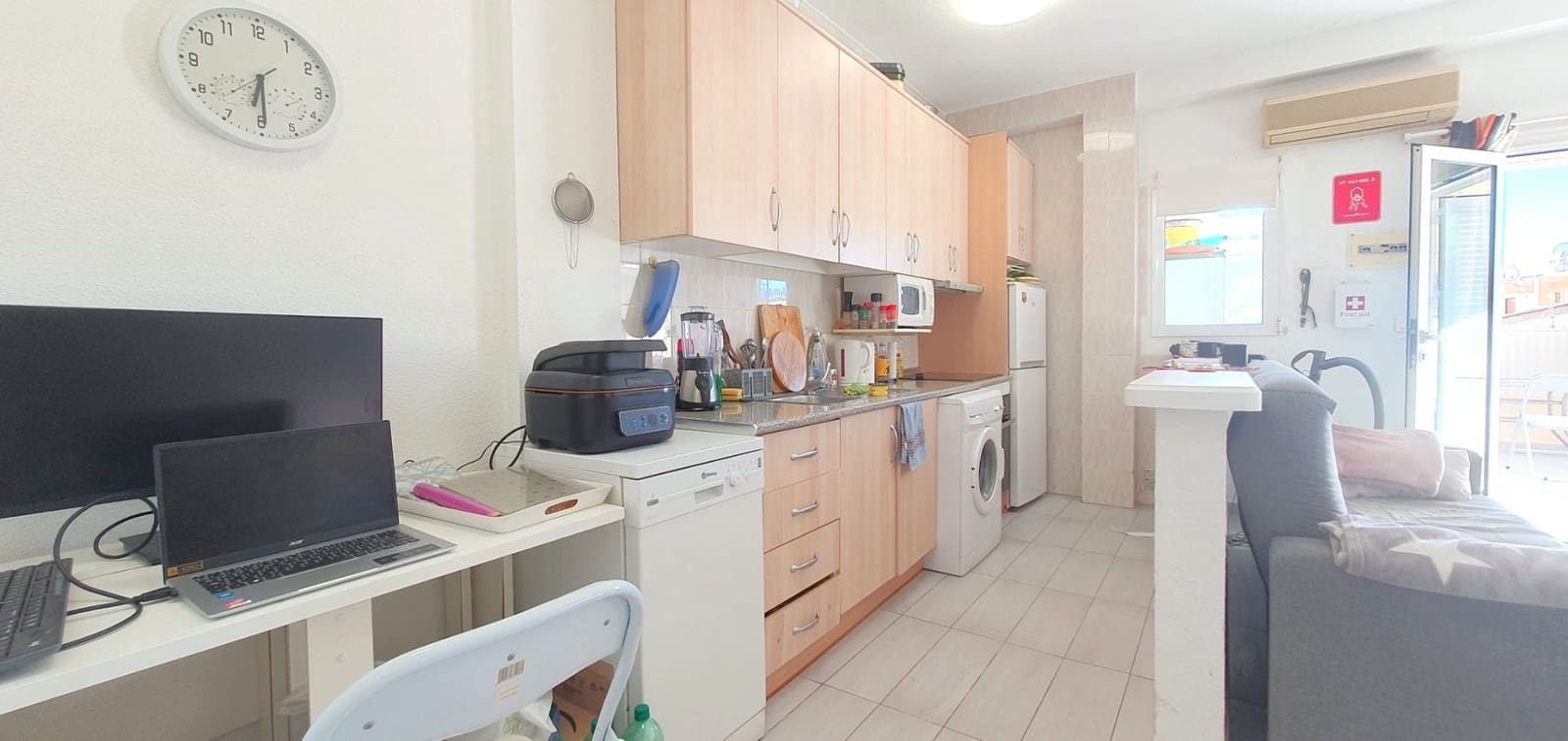 1 sovrum Takvåning till salu i Torrevieja - 120 000 € (Ref: 9343499)