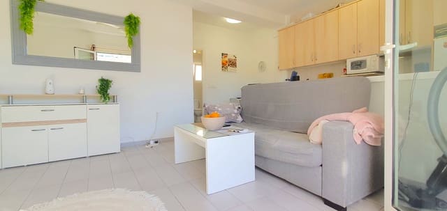 1 slaapkamer Penthouse te koop in Gaspar Perelló, Torrevieja - € 120.000 (Ref: 9343499)