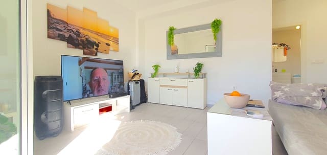 1 slaapkamer Penthouse te koop in Gaspar Perelló, Torrevieja - € 120.000 (Ref: 9343499)