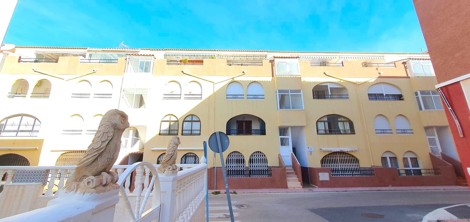 1 sovrum Takvåning till salu i Torrevieja - 120 000 € (Ref: 9343499)