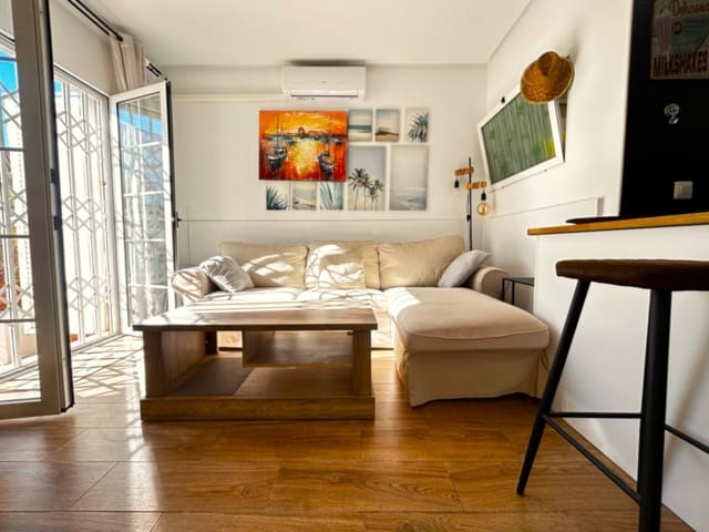 2 sypialnia Dom na sprzedaż w Nueva Torrevieja, Torrevieja z basenem - 175 000 € (Ref: 9425832)