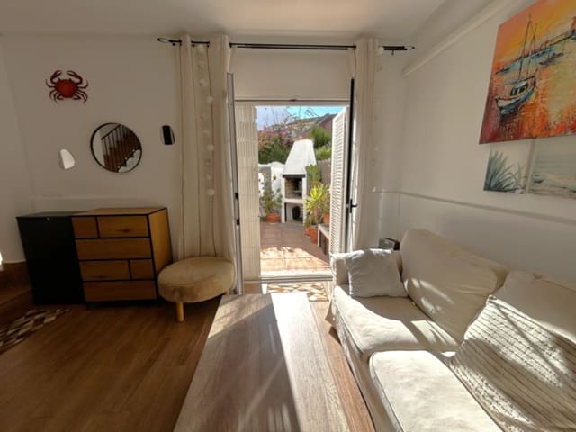 2 sypialnia Dom na sprzedaż w Nueva Torrevieja, Torrevieja z basenem - 175 000 € (Ref: 9425832)