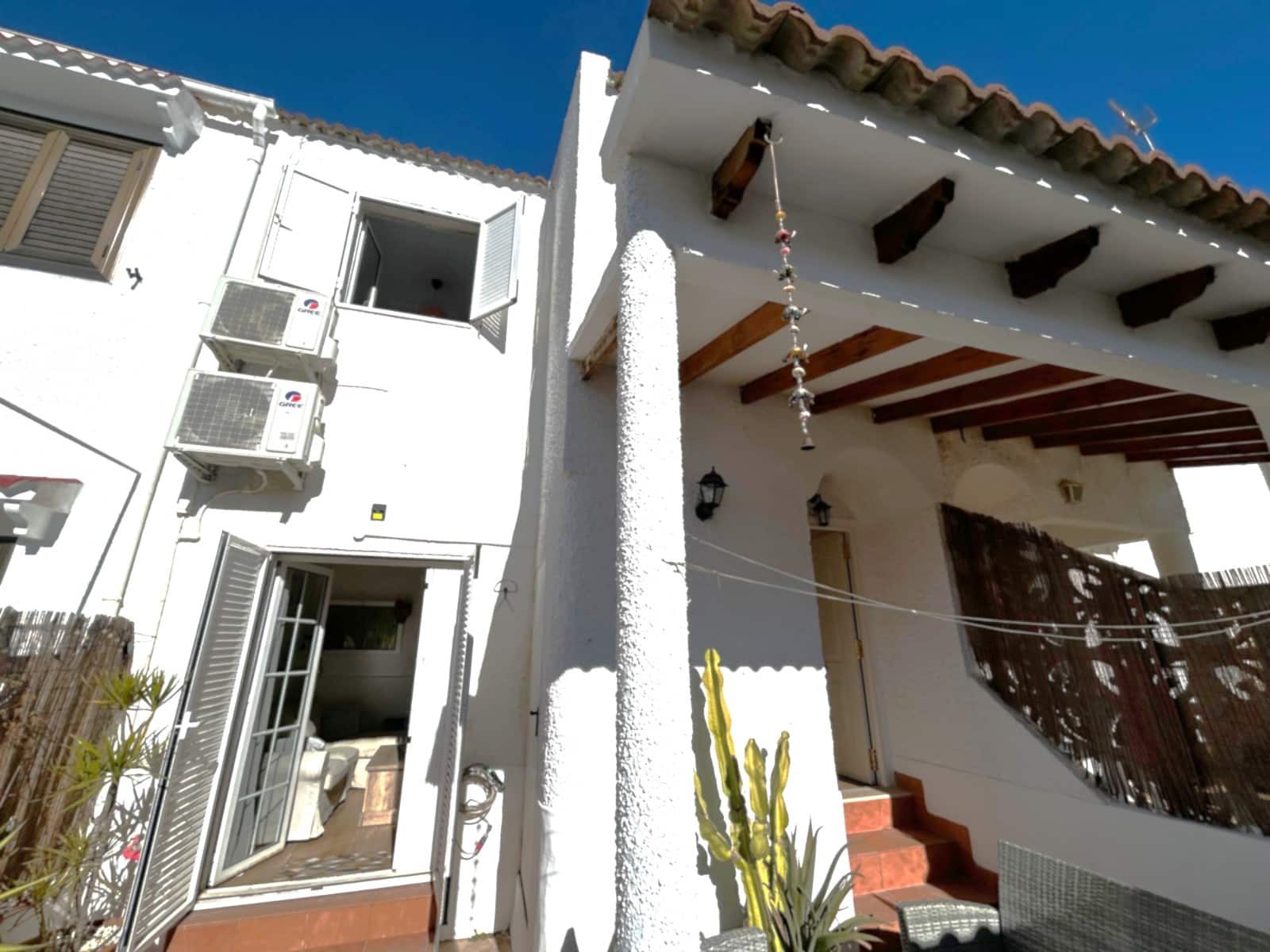 2 camera da letto Casa in vendita in Torrevieja con piscina - 175.000 € (Rif: 9425832)