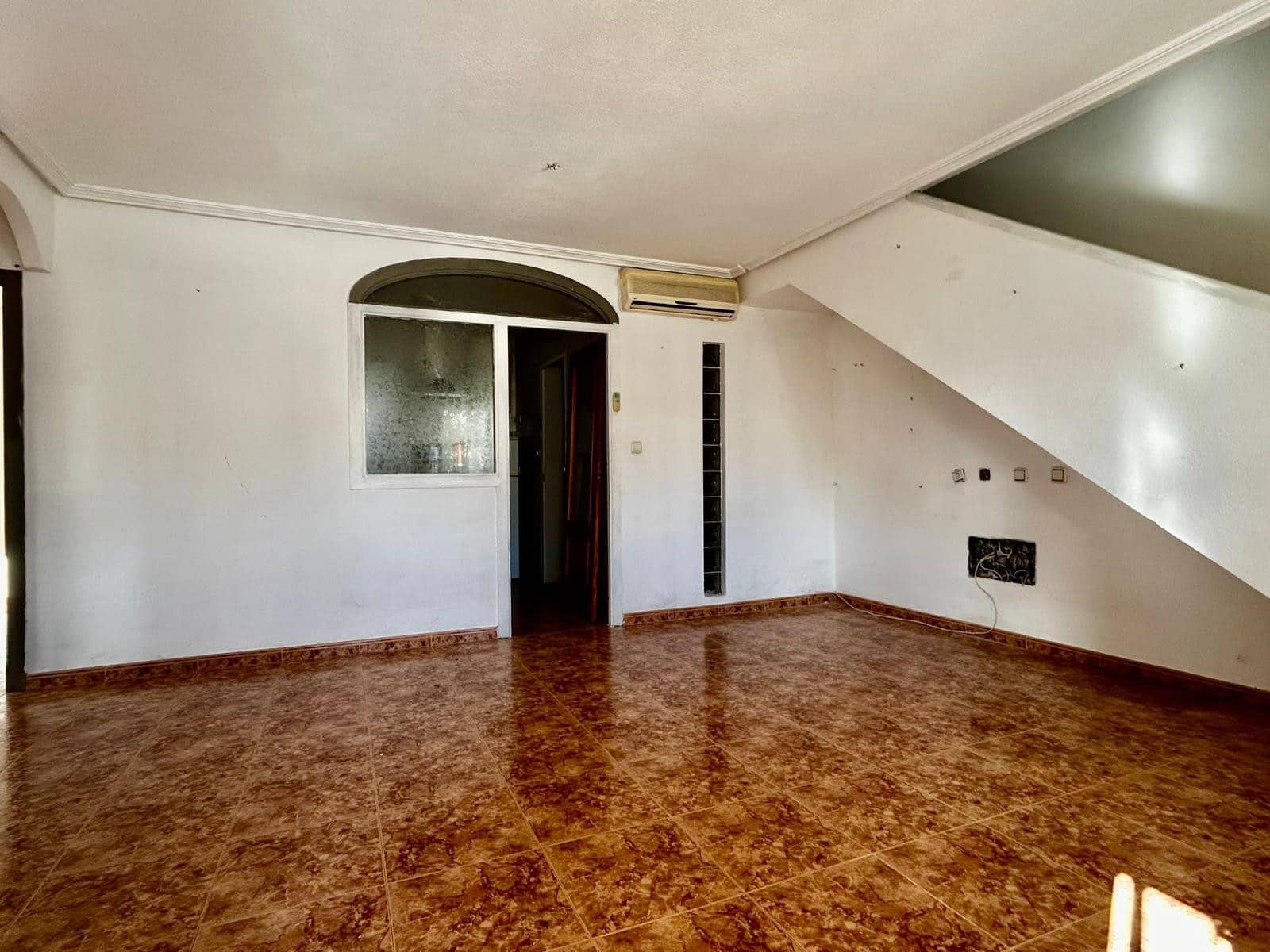 3 sypialnia Dom na sprzedaż w Los Balcones z basenem garażem - 205 000 € (Ref: 9535193)