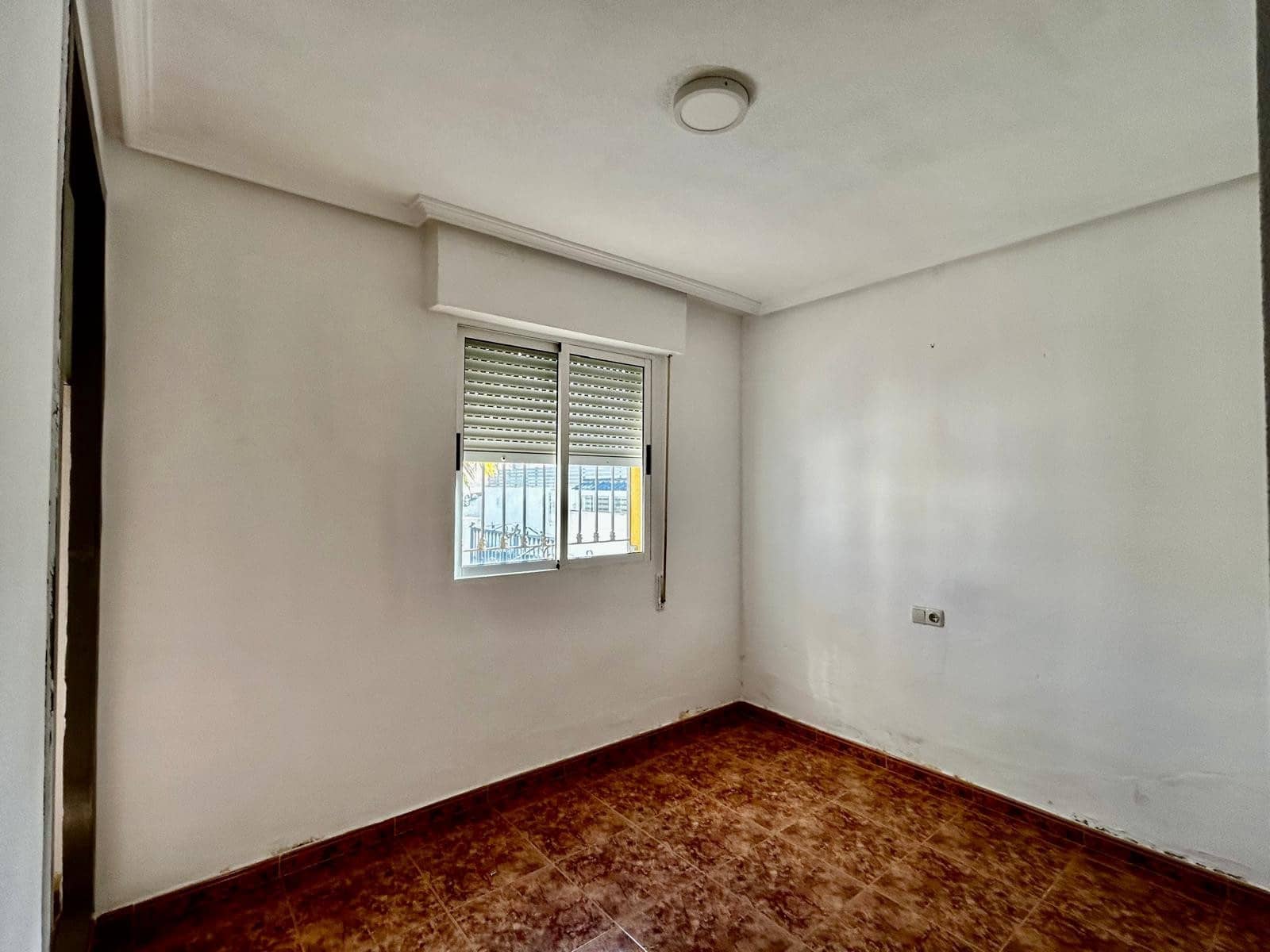 3 sypialnia Dom na sprzedaż w Los Balcones z basenem garażem - 205 000 € (Ref: 9535193)