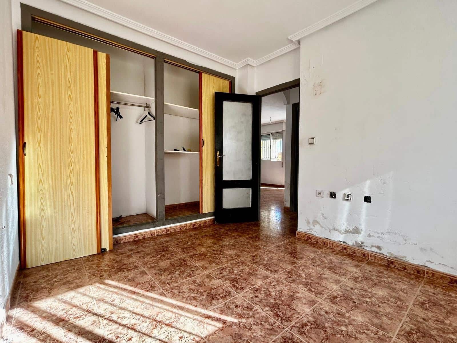 3 sypialnia Dom na sprzedaż w Los Balcones z basenem garażem - 205 000 € (Ref: 9535193)