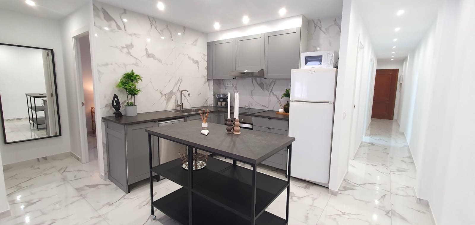 4 soverom Leilighet til salgs i Torrevieja med garasje - € 239 000 (Ref: 9626657)