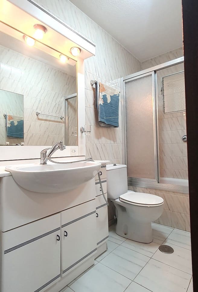 3 bedroom Apartment for sale in Torrevieja - € 160,000 (Ref: 9723552)