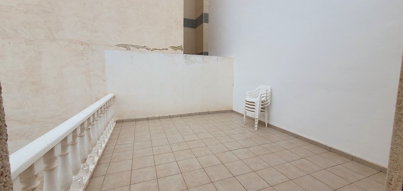 3 bedroom Apartment for sale in Torrevieja - € 160,000 (Ref: 9723552)