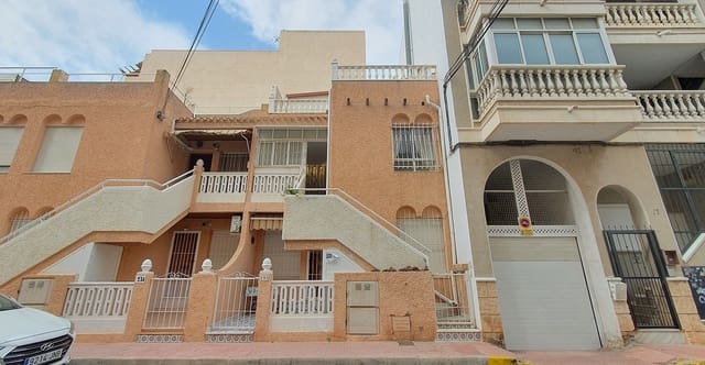 3 bedroom Apartment for sale in Avenida Habaneras - Curva de Palangre, Torrevieja - € 160,000 (Ref: 9723552)