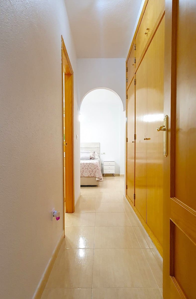 3 chambre Appartement à vendre à Torrevieja avec garage - 260 000 € (Ref: 9858728)