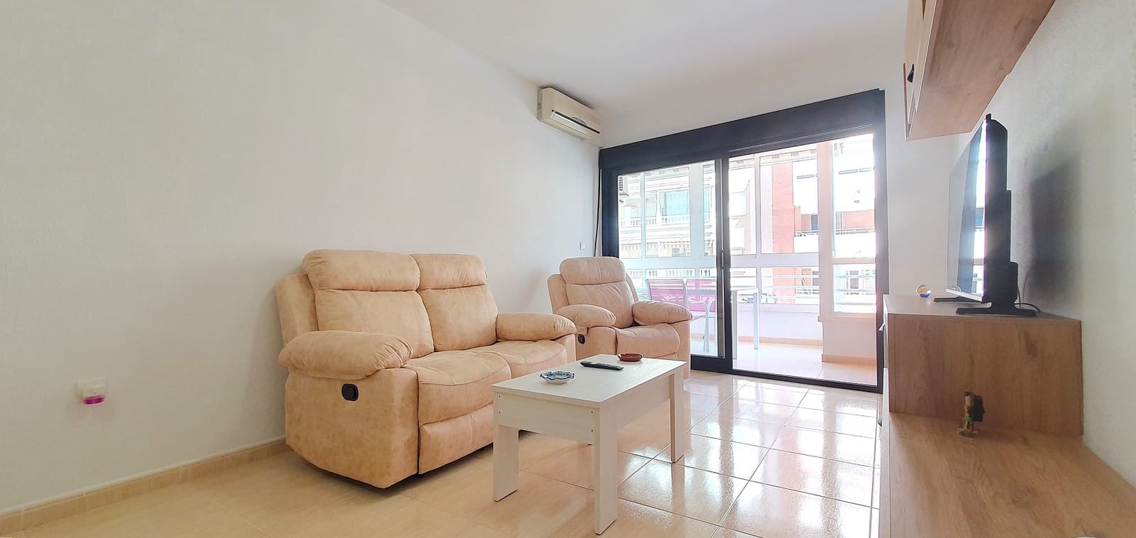 3 chambre Appartement à vendre à Torrevieja avec garage - 260 000 € (Ref: 9858728)