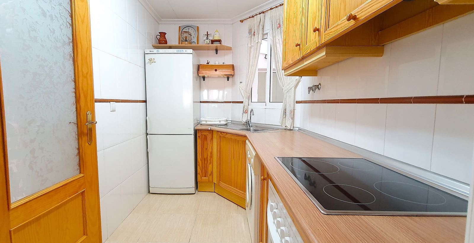 3 chambre Appartement à vendre à Torrevieja avec garage - 260 000 € (Ref: 9858728)