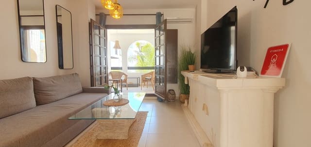 2 quarto Apartamento para venda em Playa de los Náufragos, Torrevieja com piscina - 179 000 € (Ref: 9872752)