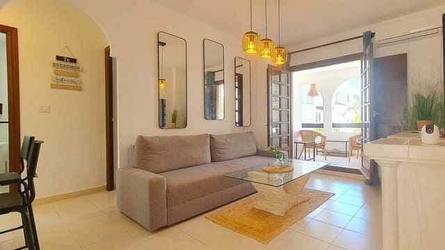 2 quarto Apartamento para venda em Playa de los Náufragos, Torrevieja com piscina - 179 000 € (Ref: 9872752)