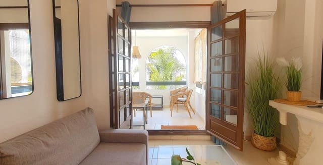 2 quarto Apartamento para venda em Playa de los Náufragos, Torrevieja com piscina - 179 000 € (Ref: 9872752)