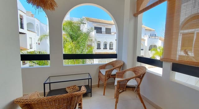 2 quarto Apartamento para venda em Playa de los Náufragos, Torrevieja com piscina - 179 000 € (Ref: 9872752)