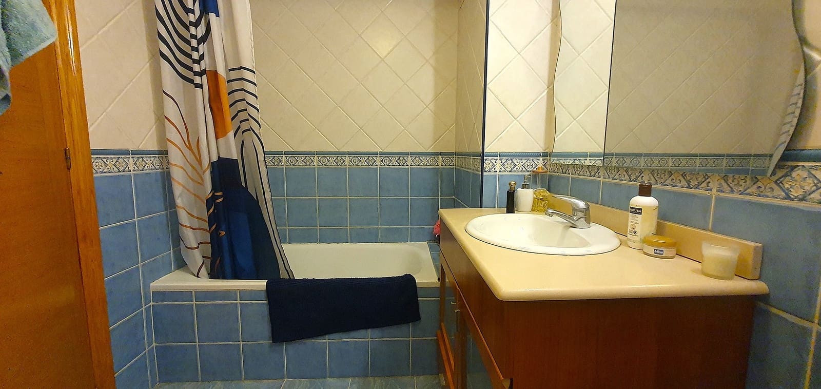 2 makuuhuone Huoneisto myytävänä paikassa Torrevieja mukana uima-altaan - 156 000 € (Ref: 9939044)