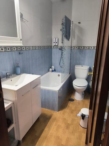 2 sovrum Lägenhet att hyra i Fuengirola - 900 € (Ref: 10062282)