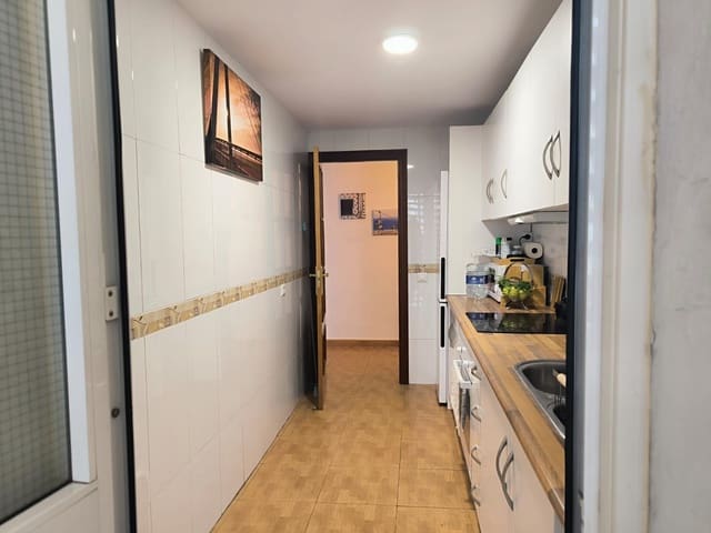 2 sovrum Lägenhet att hyra i Fuengirola - 900 € (Ref: 10062282)