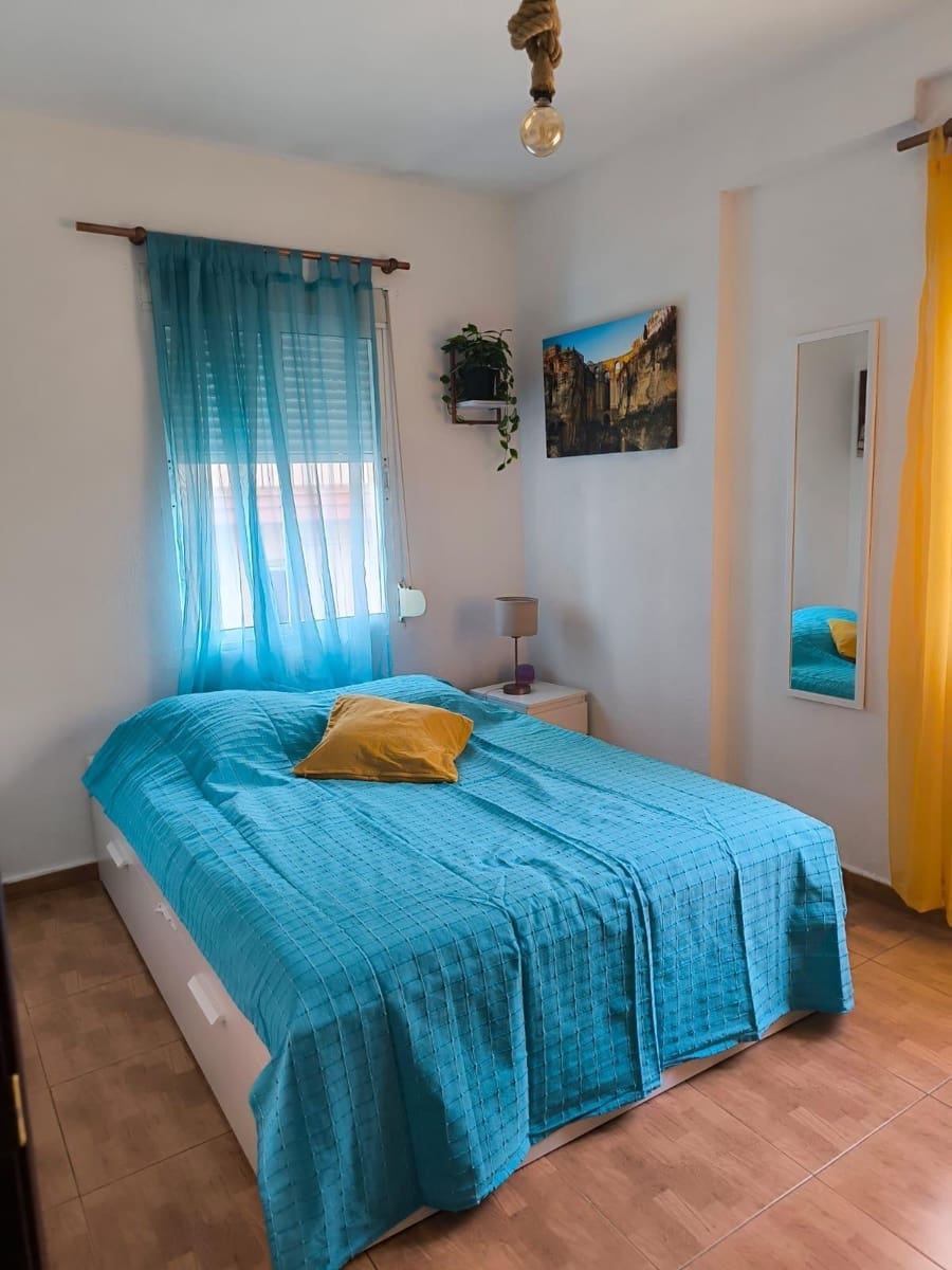 2 sovrum Lägenhet att hyra i Fuengirola - 900 € (Ref: 10062282)