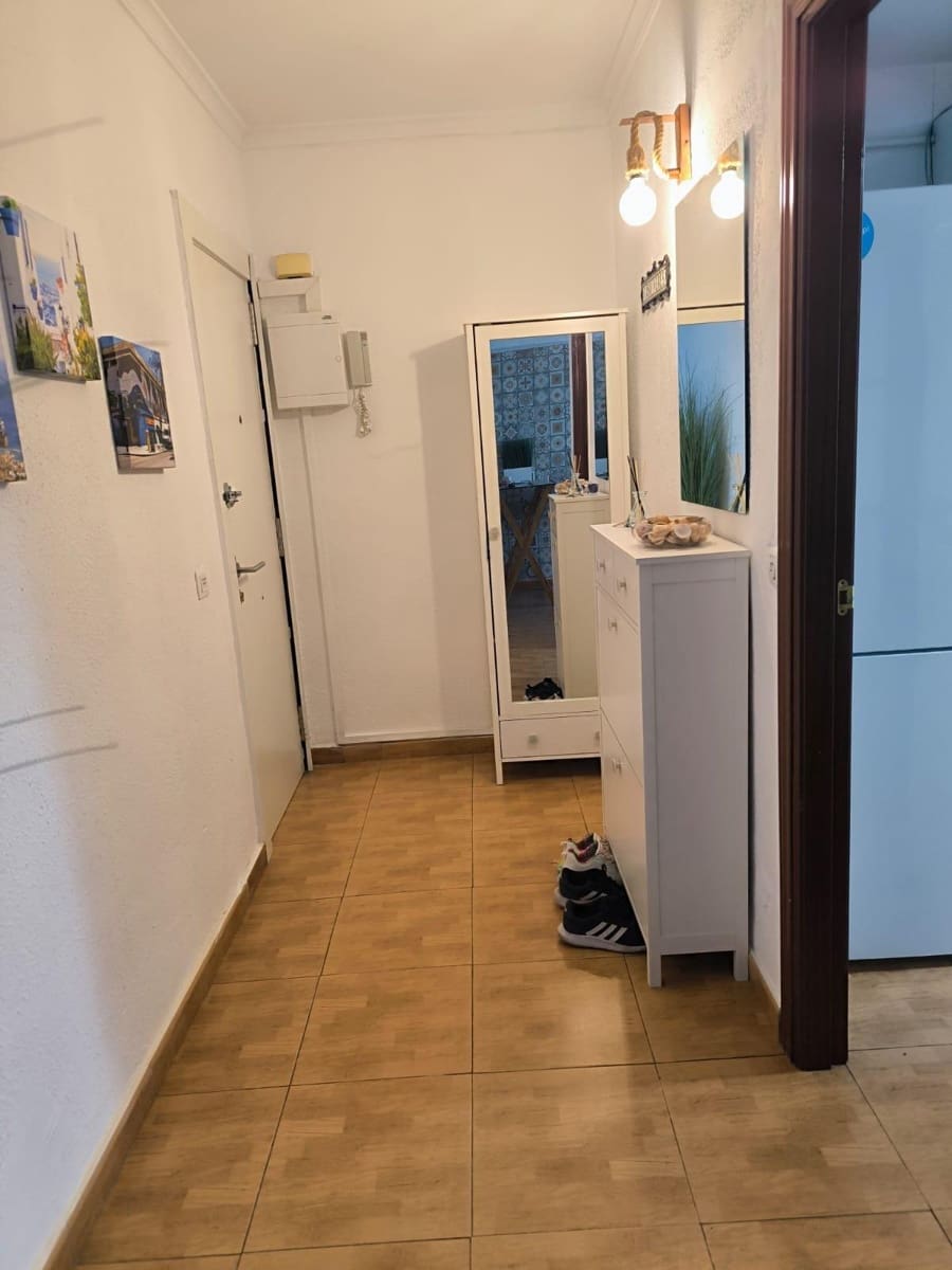 2 sovrum Lägenhet att hyra i Fuengirola - 900 € (Ref: 10062282)