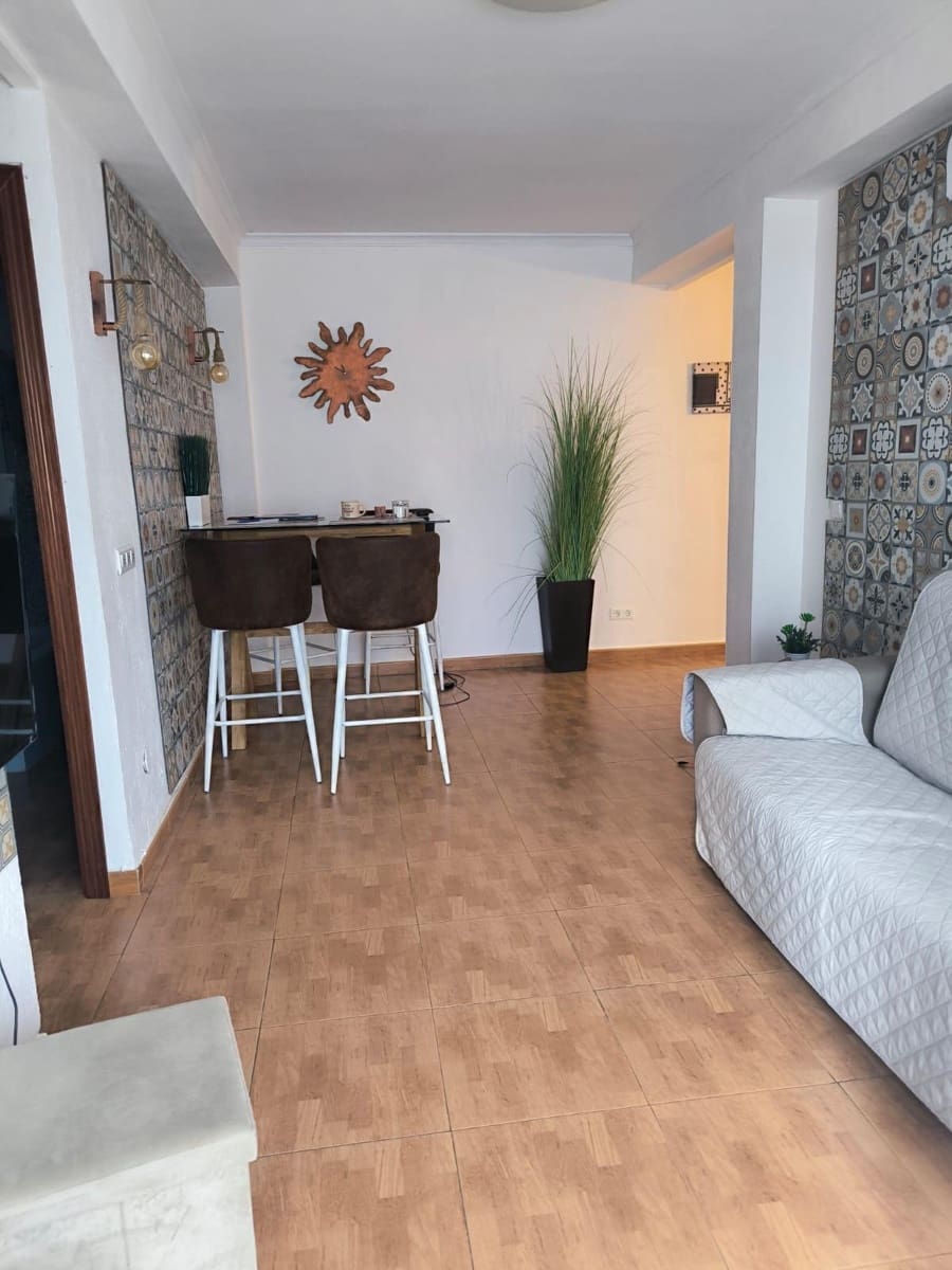 2 sovrum Lägenhet att hyra i Fuengirola - 900 € (Ref: 10062282)