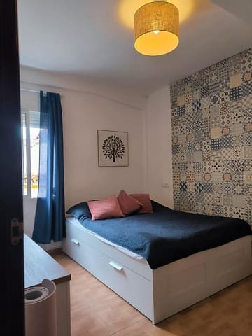 2 sovrum Lägenhet att hyra i Fuengirola - 900 € (Ref: 10062282)