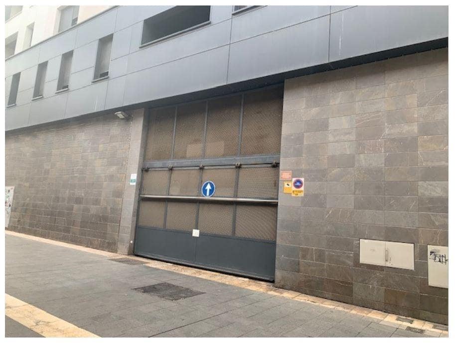 Garagem para venda em Malaga cidade - 39 300 € (Ref: 8498824)
