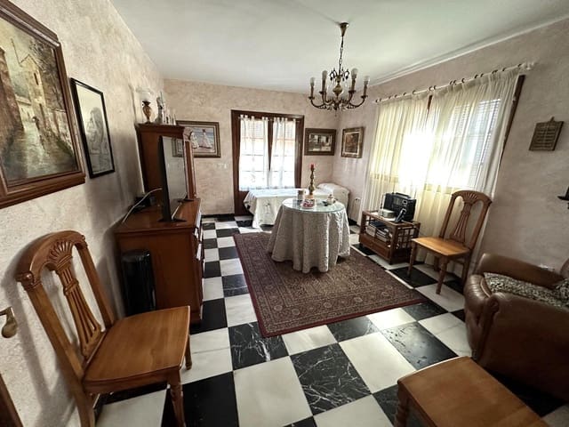 5 chambre Villa/Maison à vendre à Puerto de la Torre, Malaga ville avec garage - 750 000 € (Ref: 8498828)