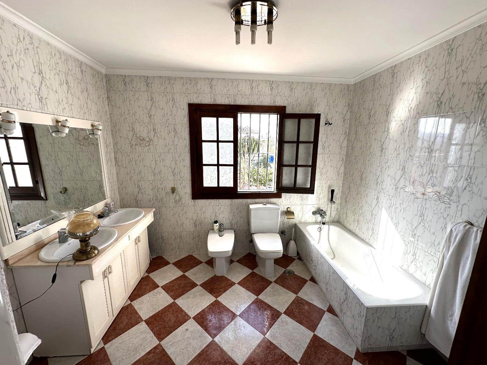 5 quarto Moradia para venda em Puerto de la Torre com garagem - 750 000 € (Ref: 8498828)