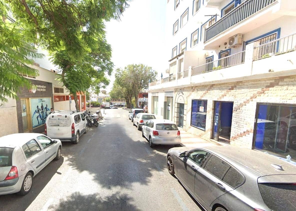 Commercial for sale in Benalmadena - € 606,400 (Ref: 8662600)